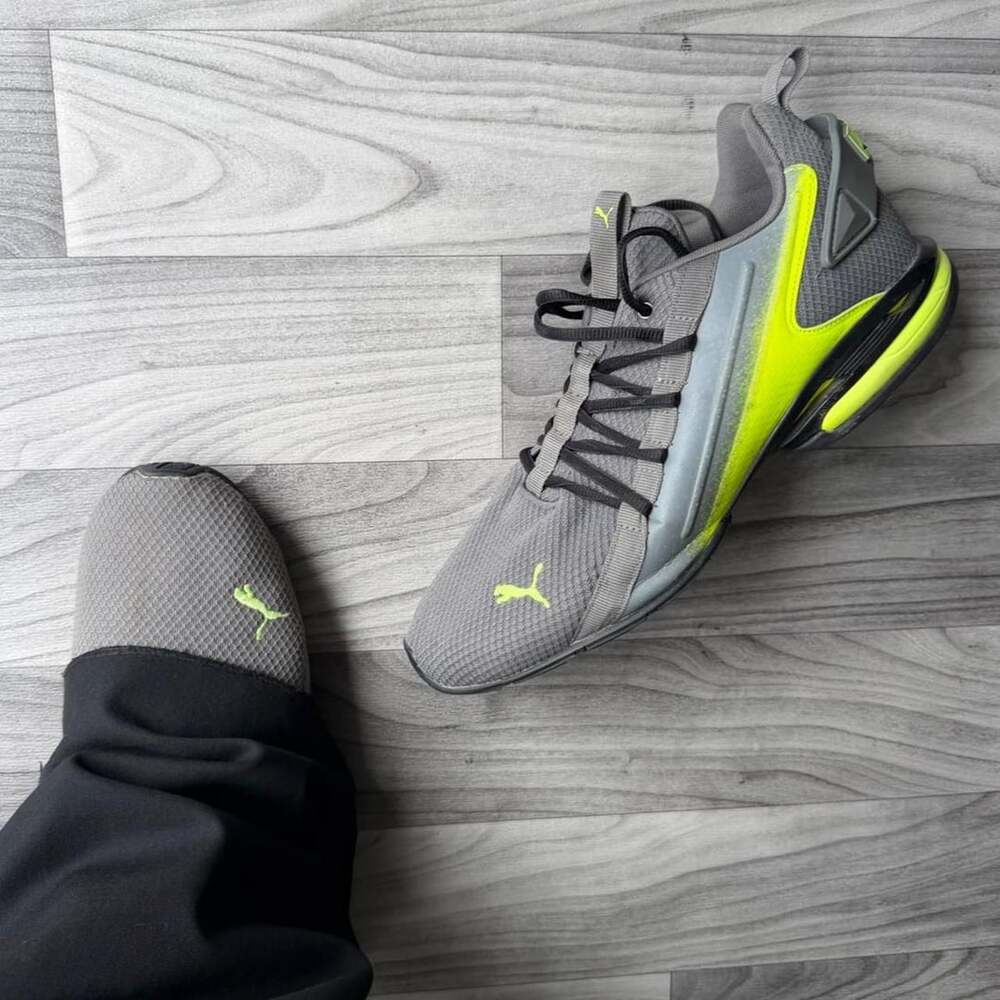 Puma Viz Runner US 11 Grey Neon Yellow Sneakers